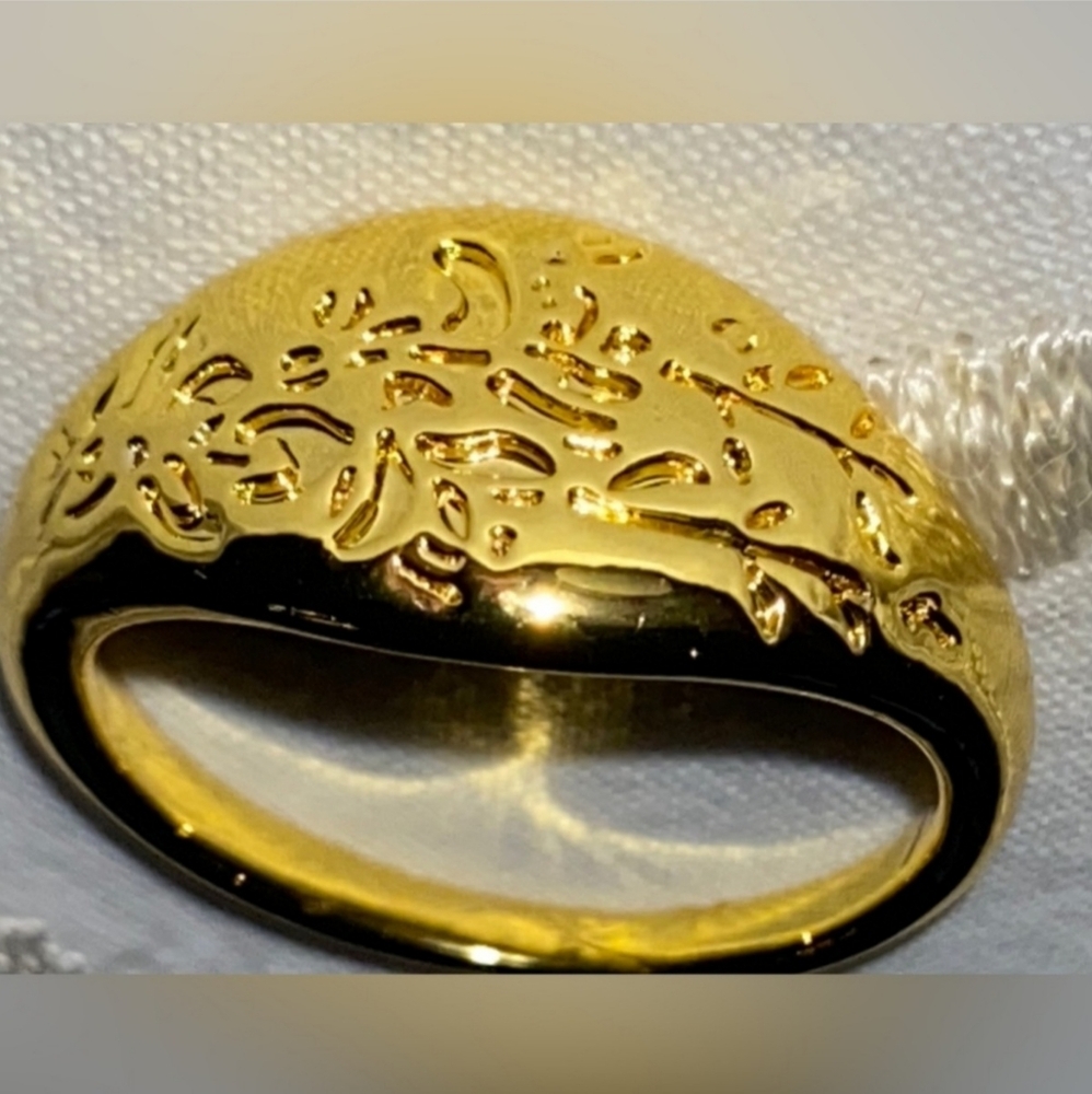 New 925 Gold Plated Etched Design Ring